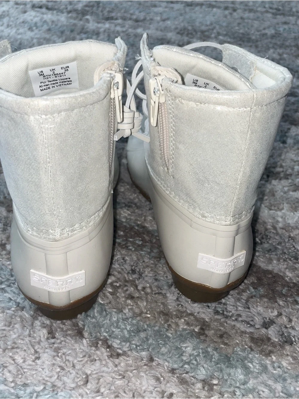 NWOT Sperry Girl’s Shimmer Light Cream/White Waterproof Duck Boots - Lace-Up